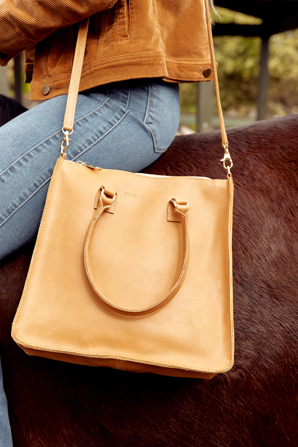 Leather shoulder bags, made by the skilled hands of our artisans