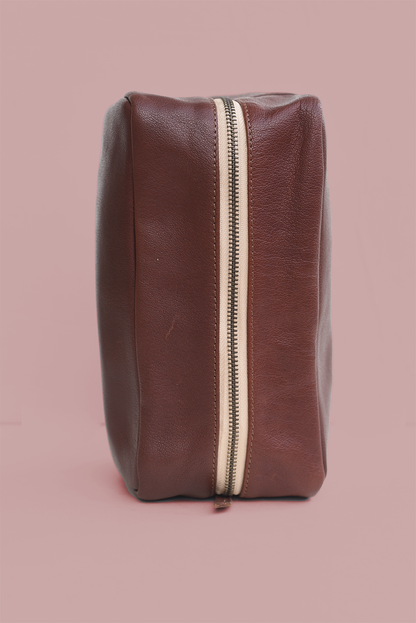 Large Brown Leather Dopp Kit